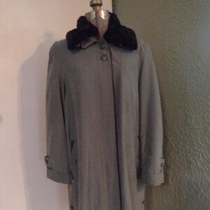 Forest Green Coat with Faux Fur Collar